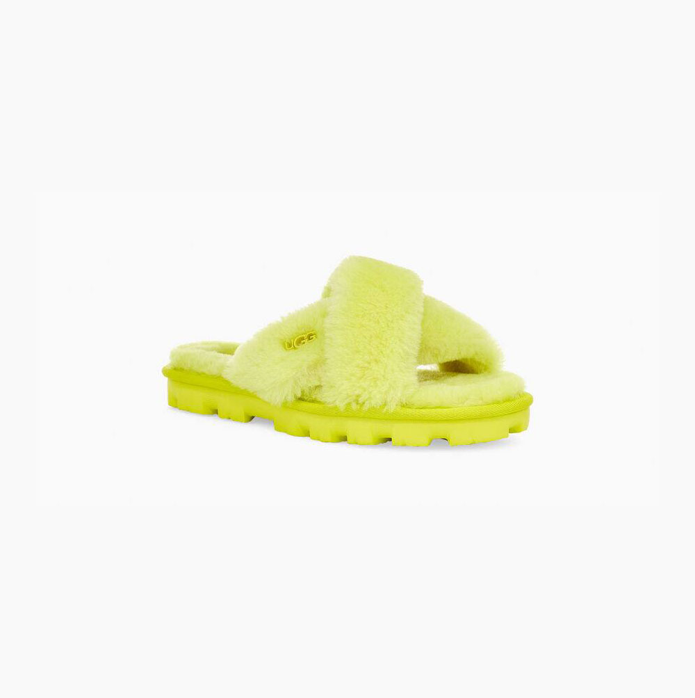 UGG Fuzzette Light Yellow Slippers for Women (NXIJ36187)